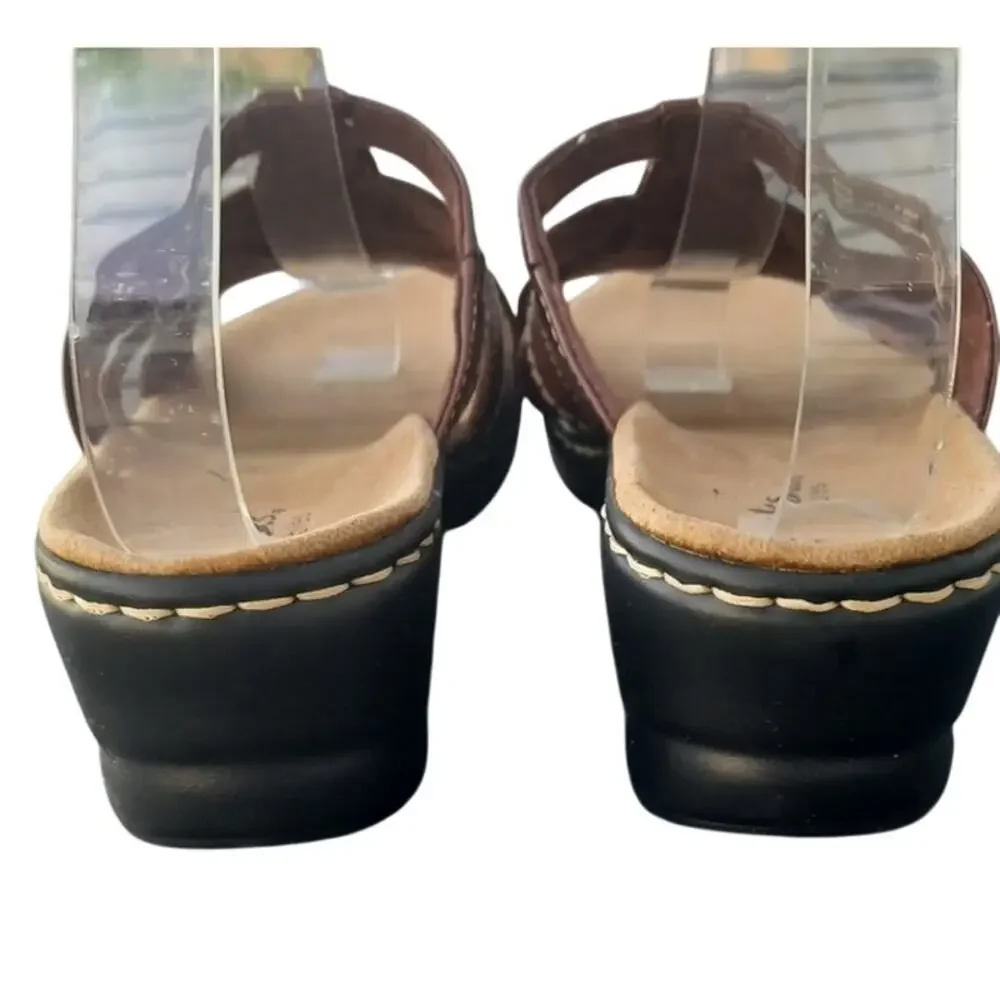 Clarks Bendables Brown Leather Comfort Slide Sandals Floral Beaded 8.5M